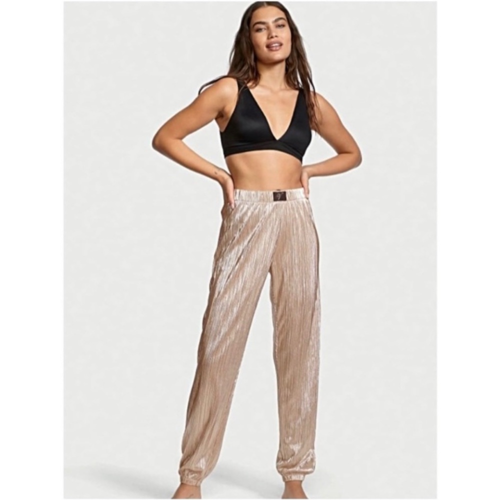 NWT Victoria's Secret Gold Jogger Plisse Pajama Pants - Comfy & Shimmery! Size L